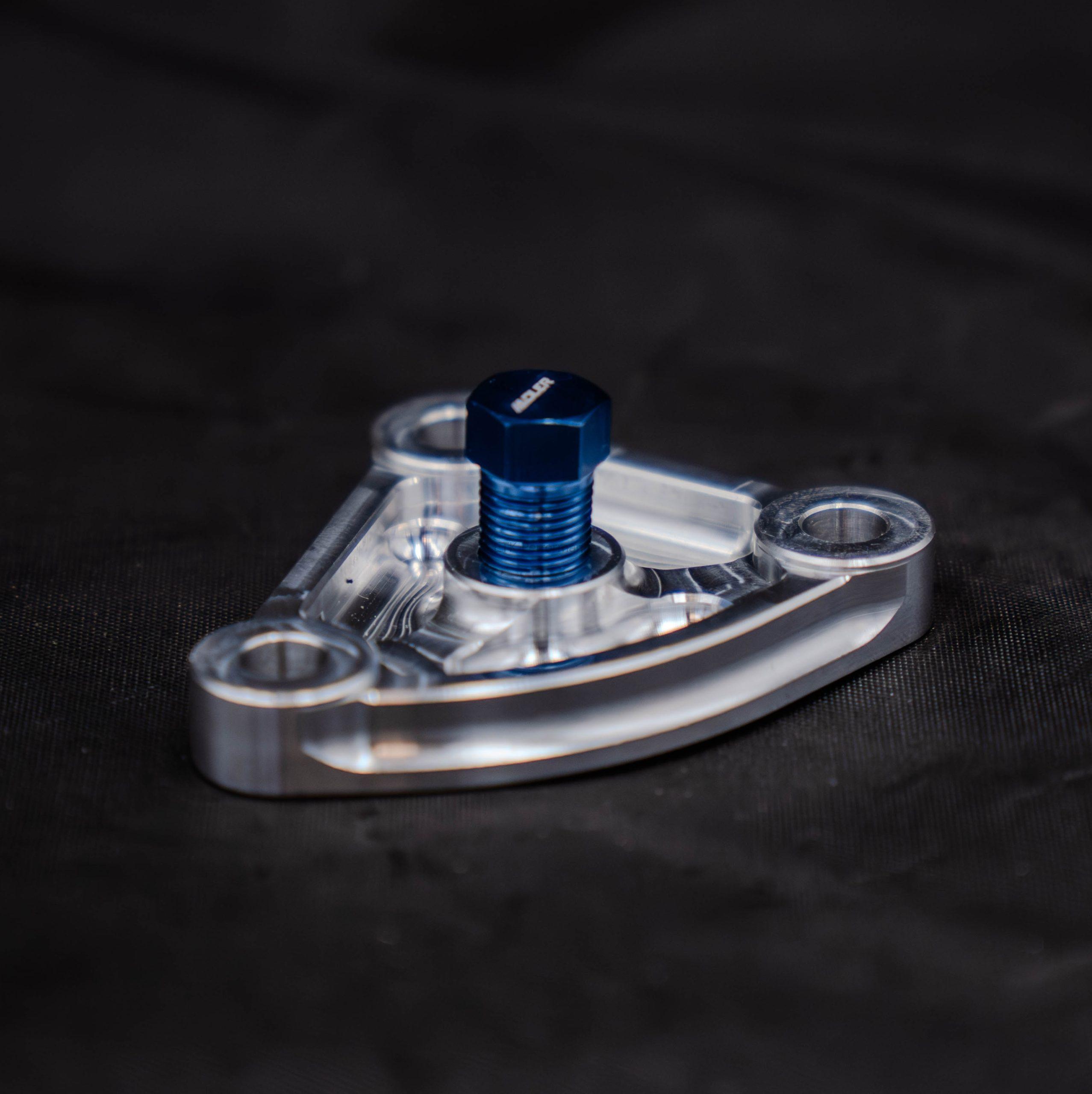 OM648 EGR Block-Off Plate with Integrated Exhaust Backpressure Measurement Port